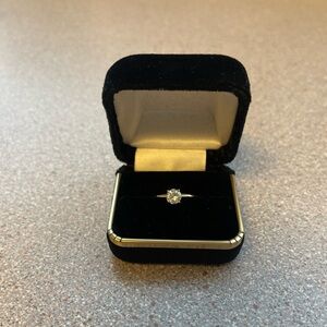 Elegant Gold Lab Diamond Solitare